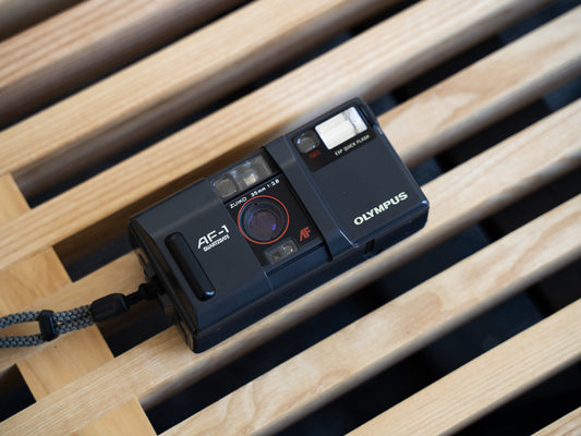 Olympus AF-1