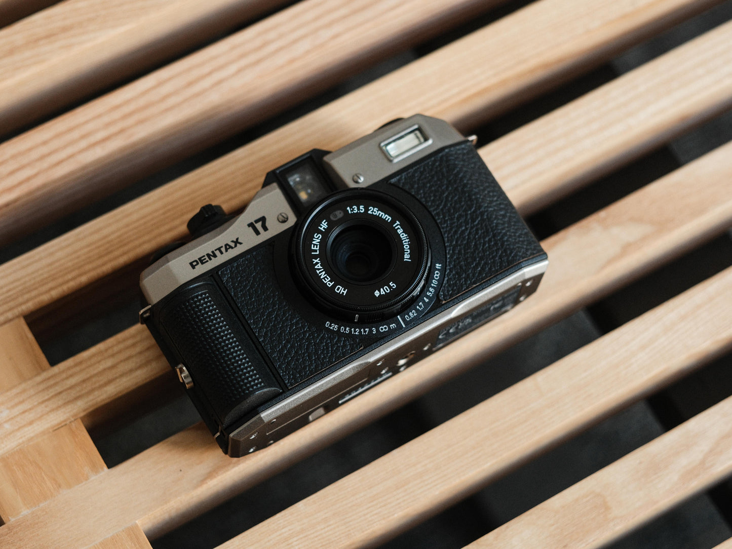 Pentax 17