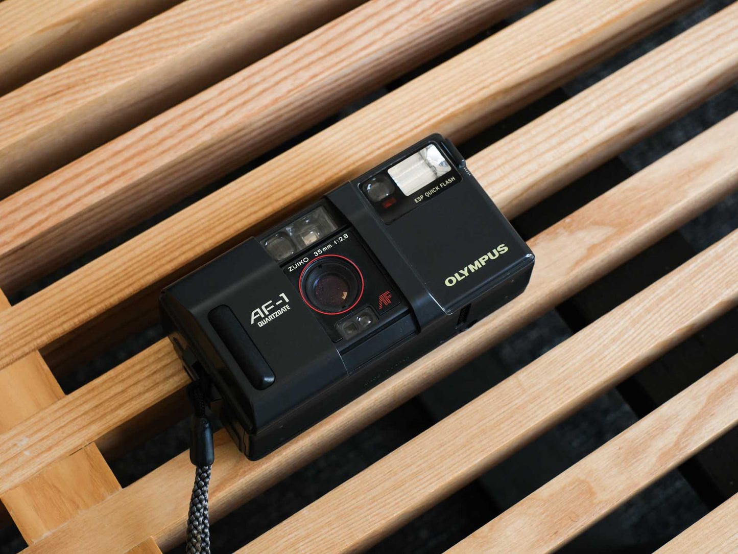 Olympus AF-1