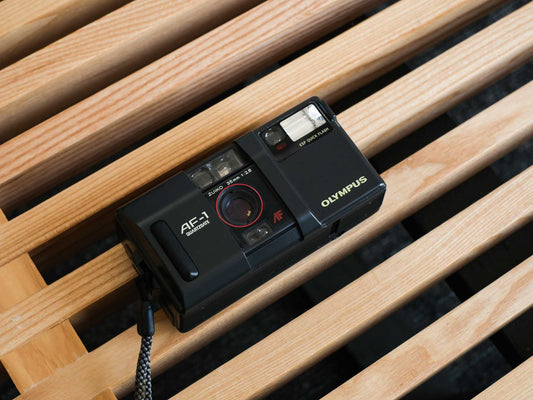 Olympus AF-1