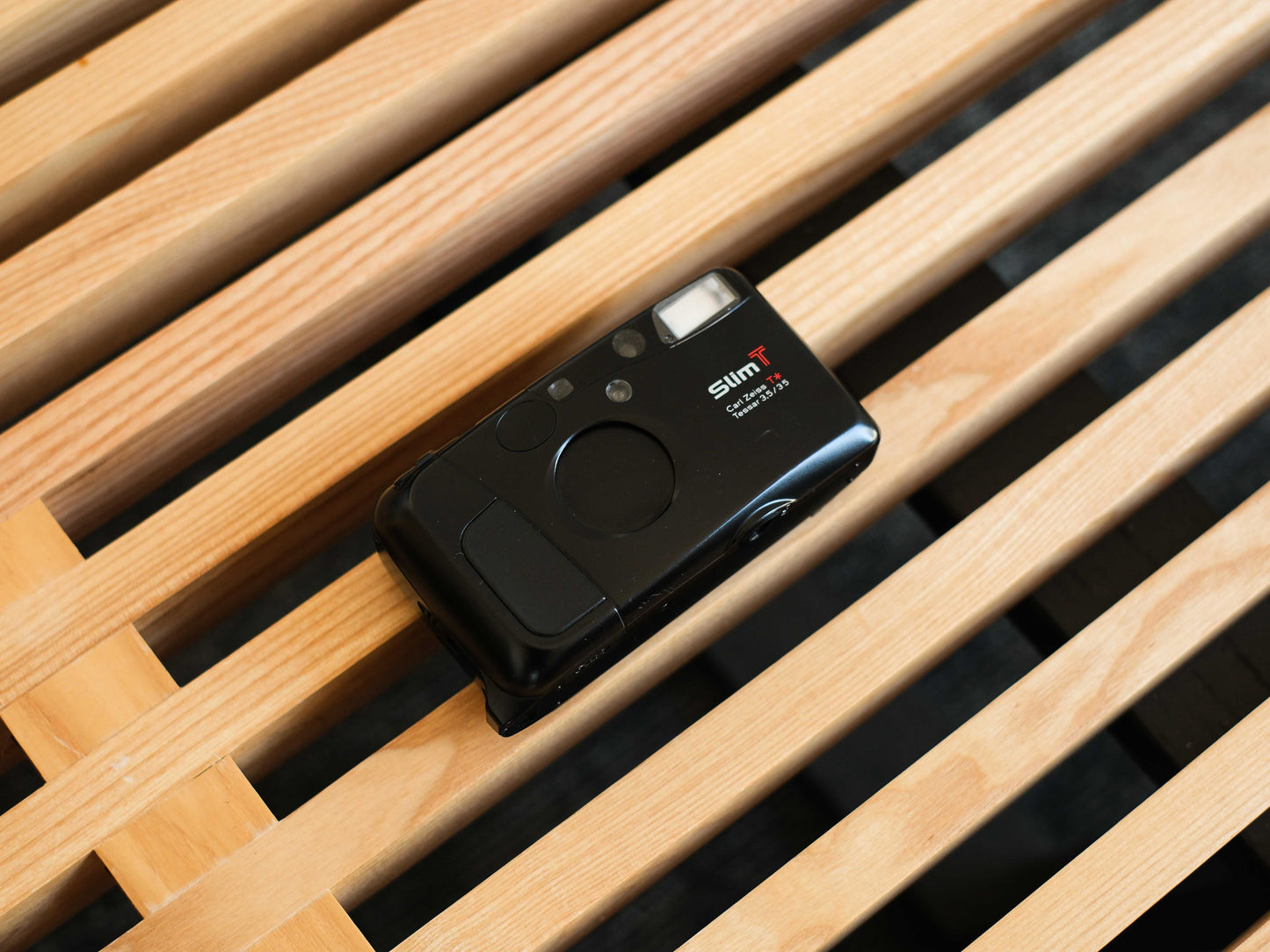 Kyocera Slim T / Yashica T4D