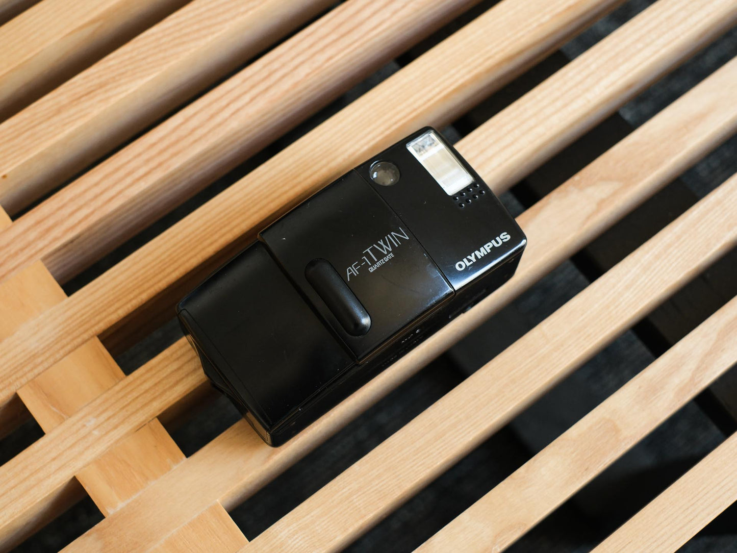 Olympus AF-1 Twin