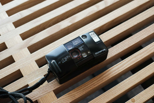 Olympus AF-1 Twin